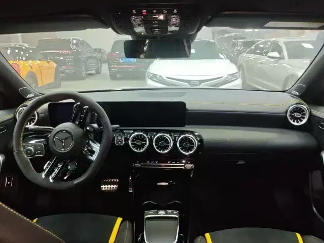 Mercedes-Benz CLA-Class AMG — Фото автомобиля 3