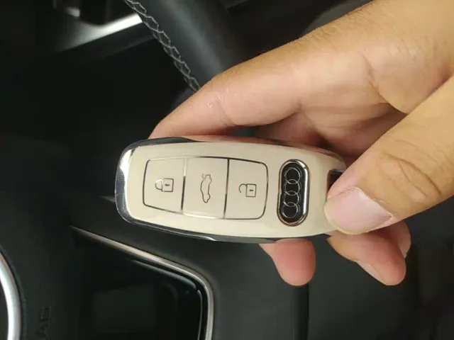 Audi Audi A3 2024 Model Sportback 35 TFSI Fashion Sport — Фото автомобиля 16