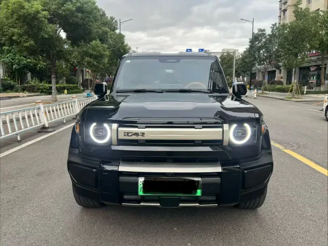 iCAR V27 — Фото автомобиля 2