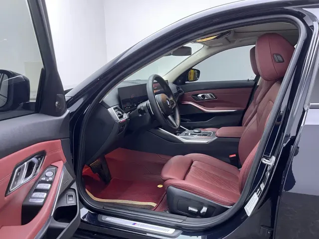 BMW 3 Series — Фото автомобиля 13