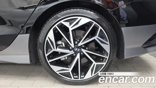 Hyundai Ioniq 6 — Фото автомобиля 6