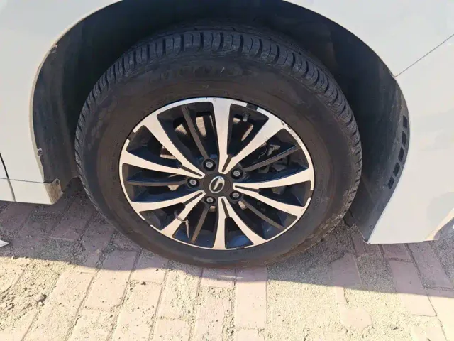 GAC Trumpchi M8 — Фото автомобиля 8