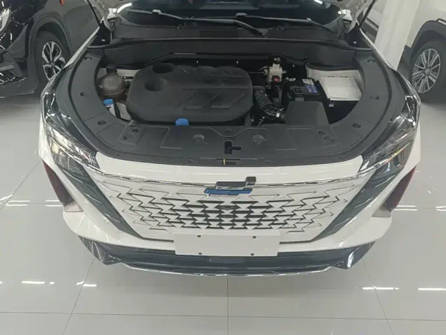 Changan Z6 — Фото автомобиля 19