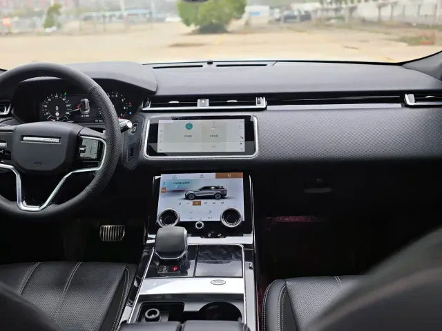 Land Rover Range Rover Velar — Фото автомобиля 12