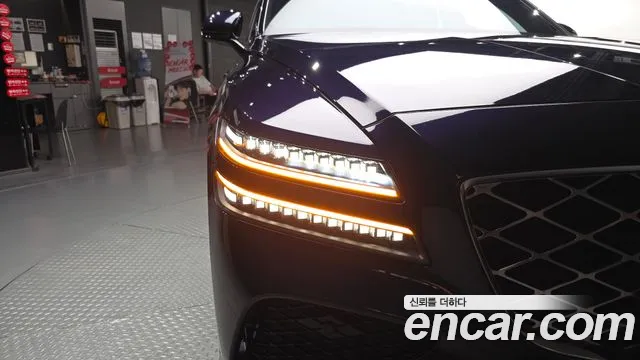 Genesis GV80 — Фото автомобиля 20