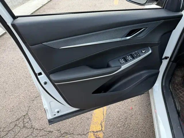 Changan CS75 Plus — Фото автомобиля 6