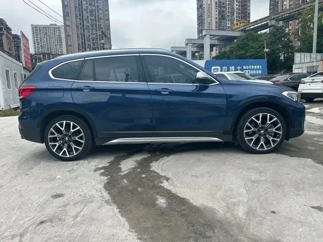 BMW X1 — Фото автомобиля 7