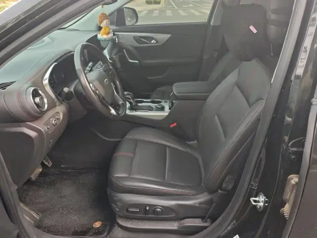 Chevrolet Trailblazer — Фото автомобиля 9