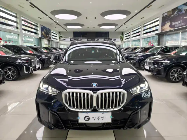BMW X5 — Фото автомобиля 2