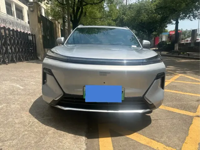 Geely Galaxy Starship 7 EM-i — Фото автомобиля 2