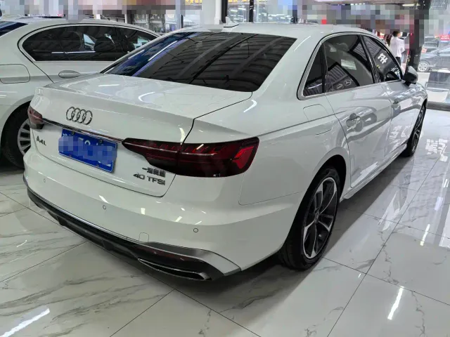 Audi A4L — Фото автомобиля 6