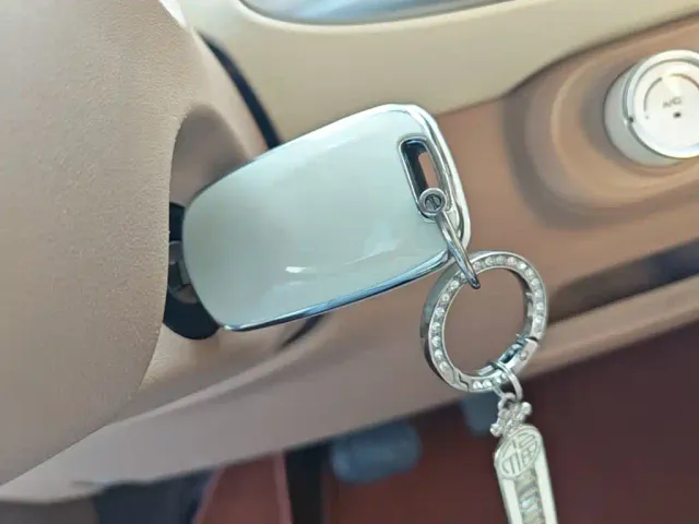Wuling Hongguang Mini EV — Фото автомобиля 8