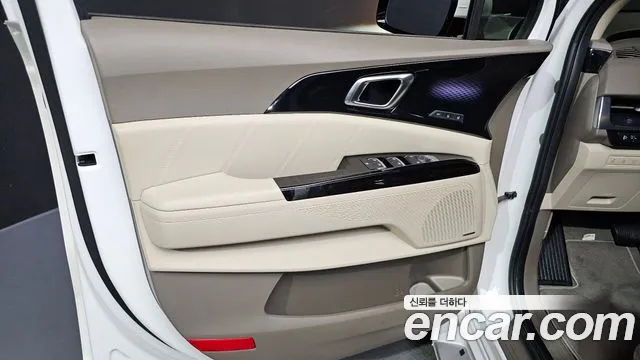 Kia Canival Carnival 4 поколение Бензин 7 мест Hi-Limousine — Фото автомобиля 20