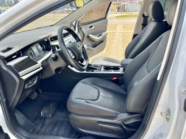 Chery Arrizo 5 — Фото автомобиля 9