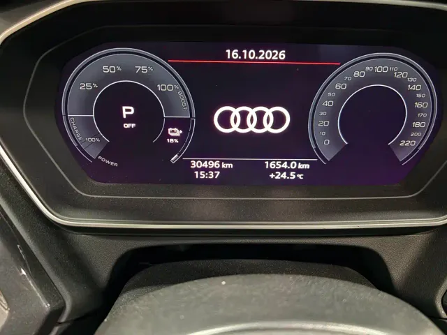 Audi Q4 e-tron — Фото автомобиля 11
