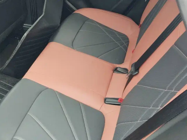 Changan Eado — Фото автомобиля 6