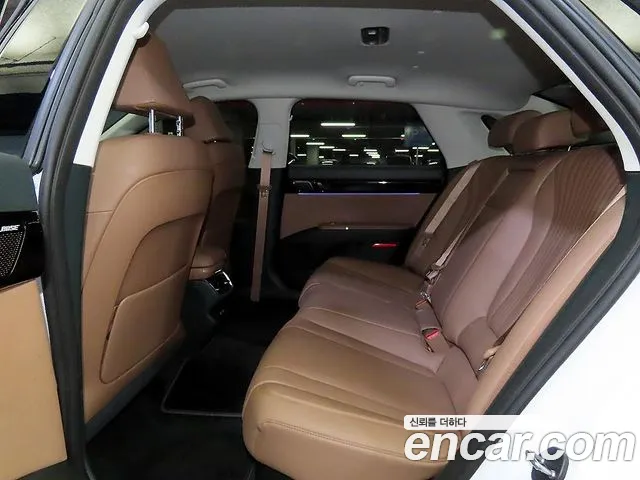 Hyundai Grandeur GN7 — Фото автомобиля 7