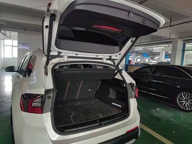 BMW X1 — Фото автомобиля 18