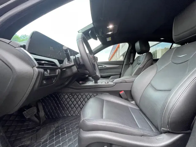 Cadillac CT5 — Фото автомобиля 7