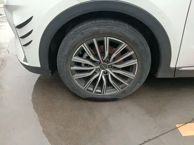 Jetour X70 Plus — Фото автомобиля 22
