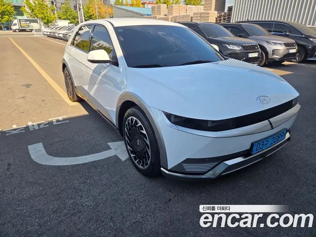 Hyundai Ioniq 5 — Фото автомобиля 2