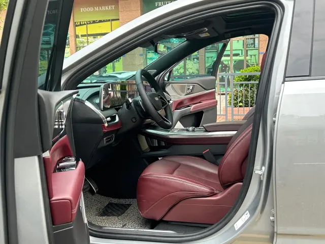 Cadillac XT5 — Фото автомобиля 21