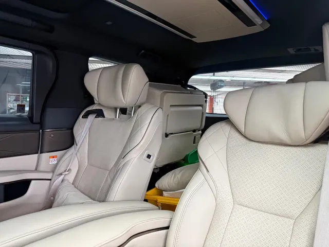 Toyota Alphard — Фото автомобиля 12