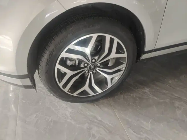 Land Rover Range Rover Evoque — Фото автомобиля 22