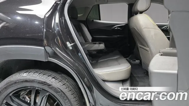 ChevroletGMDaewoo Trax Trax Кроссовер — Фото автомобиля 12