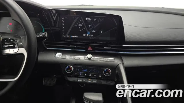 Hyundai Avante CN7 — Фото автомобиля 20