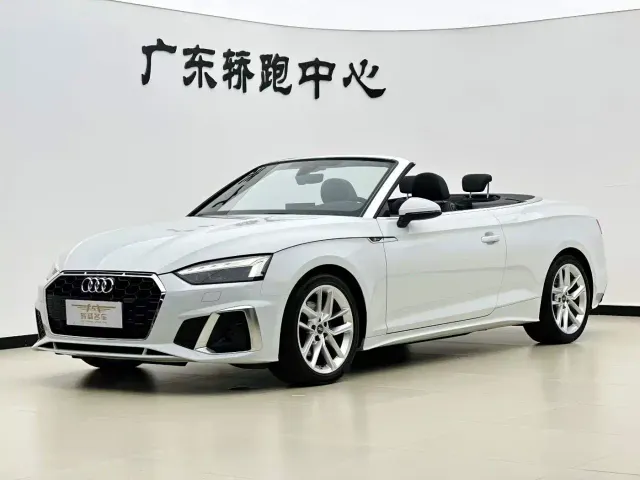 Фотография автомобиля — Audi A5