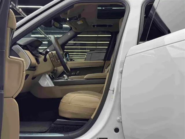 Land Rover Range Rover — Фото автомобиля 8