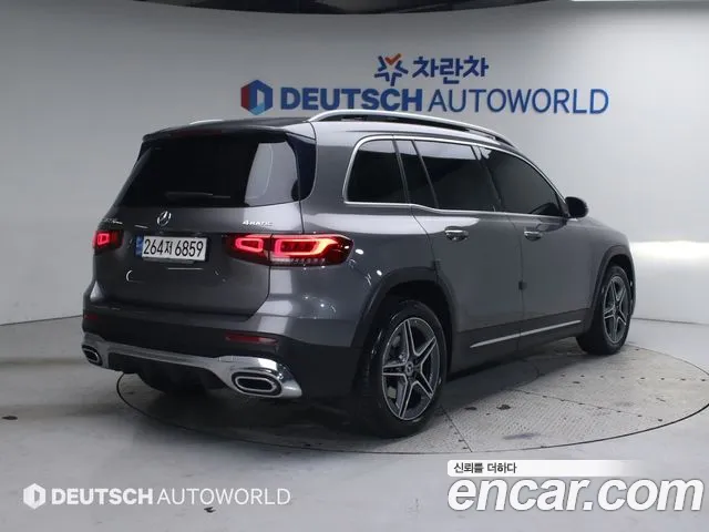 Mercedes-Benz GLB-Class — Фото автомобиля 2