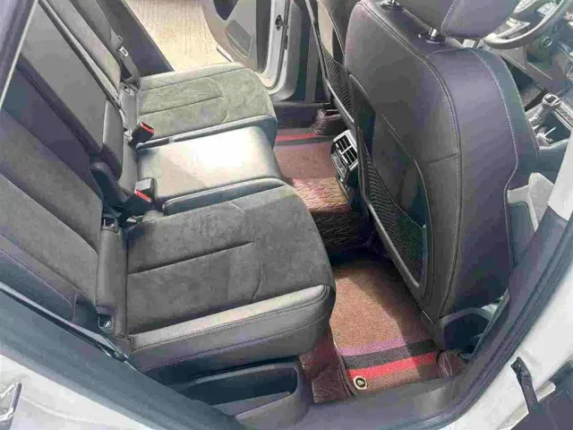 Audi Q3 — Фото автомобиля 8
