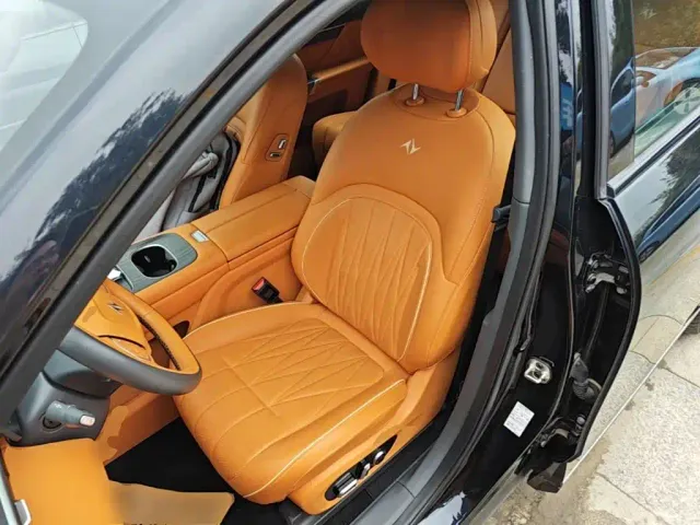 Dongfeng eπ 008 — Фото автомобиля 14