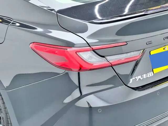 Toyota Camry — Фото автомобиля 20