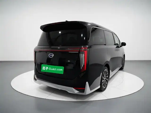 GAC Trumpchi M8 — Фото автомобиля 6