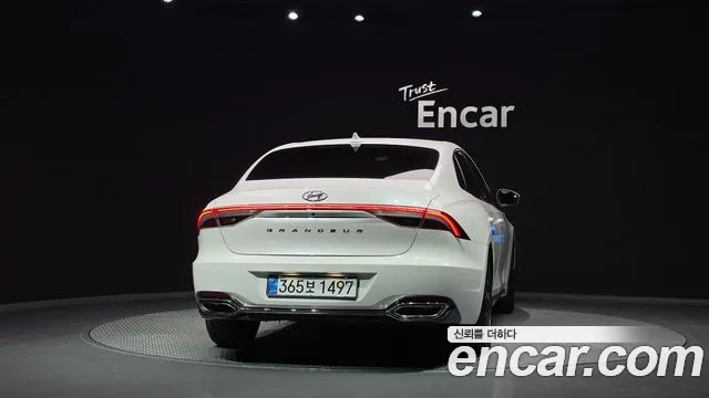 Hyundai Grandeur Grandeur (New) Hybrid — Фото автомобиля 4