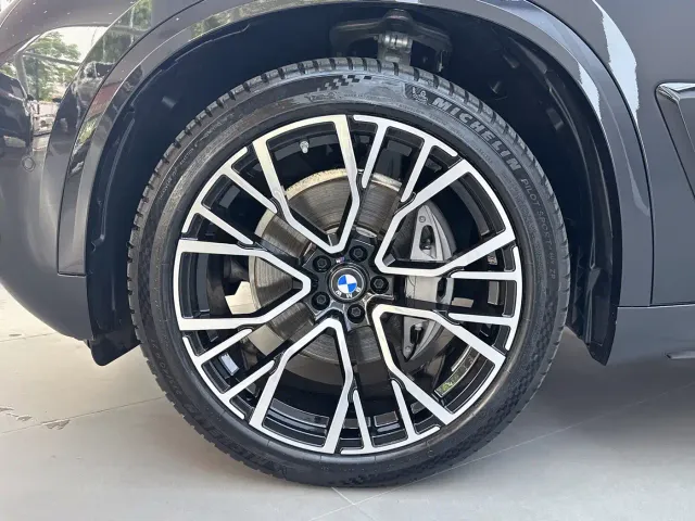 BMW X5 — Фото автомобиля 19