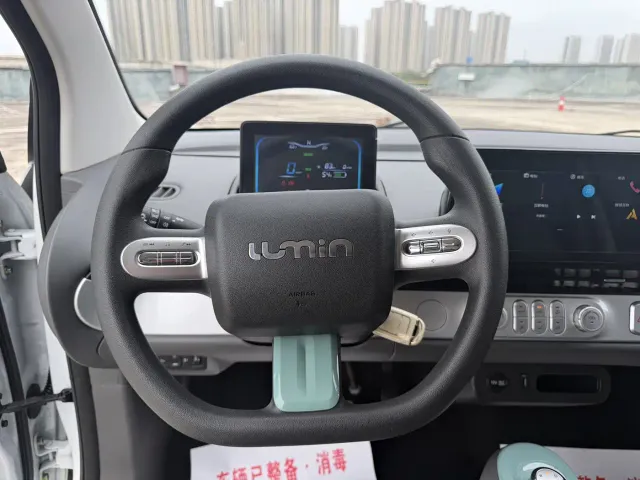 Changan Lumin — Фото автомобиля 6