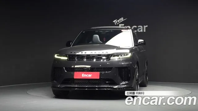 Land Rover Range Rover Sport — Фото автомобиля 3