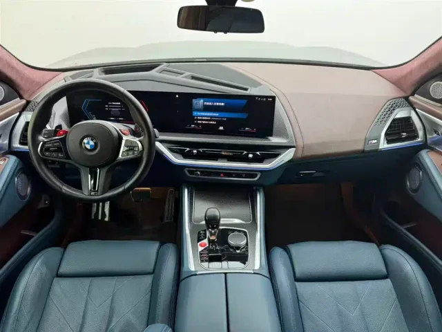 BMW XM — Фото автомобиля 7