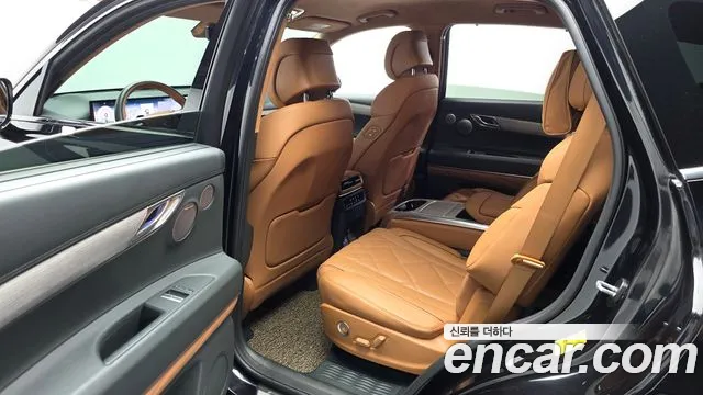 Genesis GV80 — Фото автомобиля 17