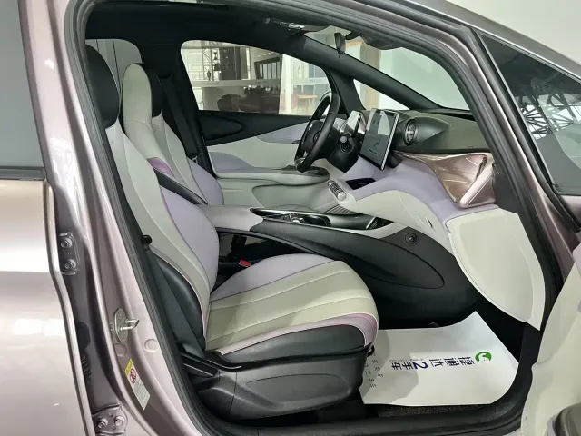 BYD Dolphin — Фото автомобиля 24