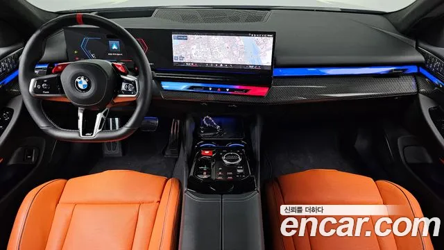 BMW M5 G90 — Фото автомобиля 10