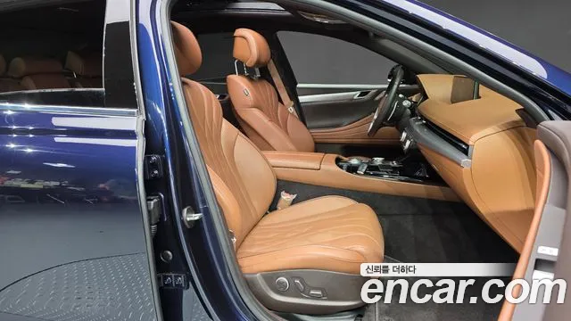 Genesis G80 RG3 — Фото автомобиля 16