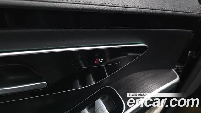 Mercedes-Benz S-Class W223 — Фото автомобиля 24