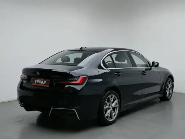 BMW i3 — Фото автомобиля 2