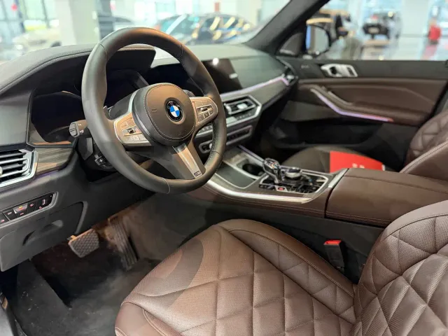 BMW X5 — Фото автомобиля 5