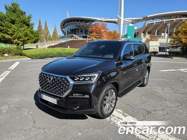 Фотография автомобиля — KGM Rexton New